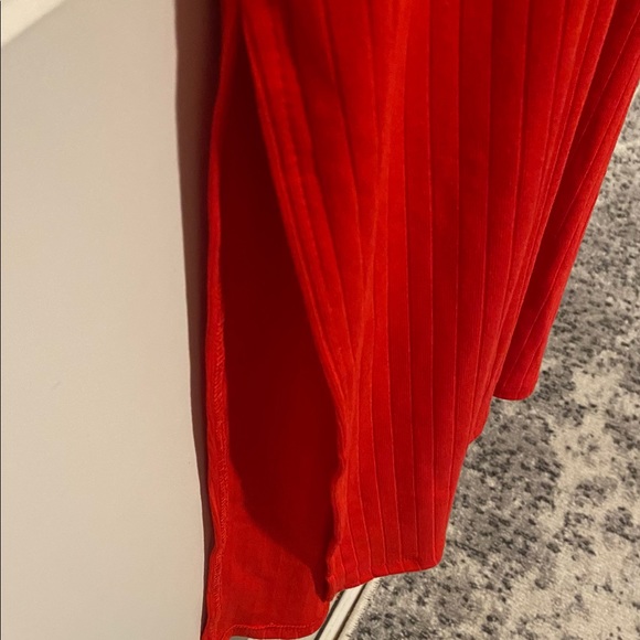 Wild Fable Women's Long Sleeve Open Back Midi Knit Red Dress- Size Large - Picture 4 of 6